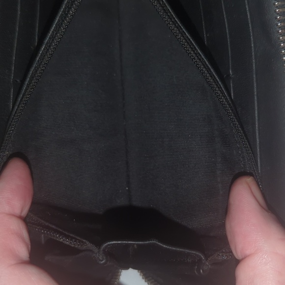 Jimmy Choo Black Wallet with Star Studs Box And Dust Bag Included - Picture 11 of 14